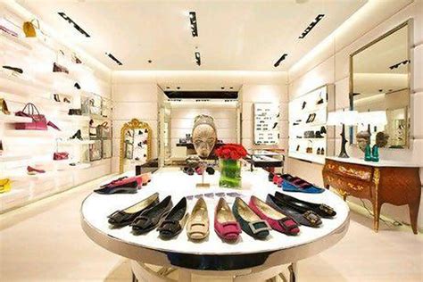 luxury stores in abu dhabi